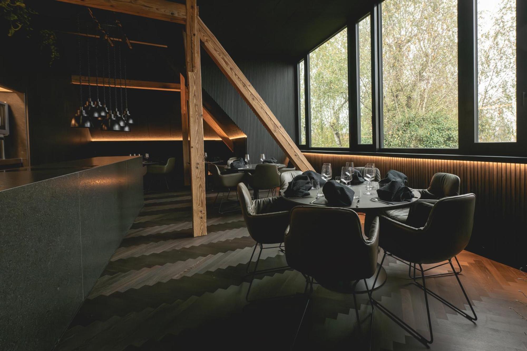 Lukas Kapeller Hotel Und Restaurant シュタイアー エクステリア 写真