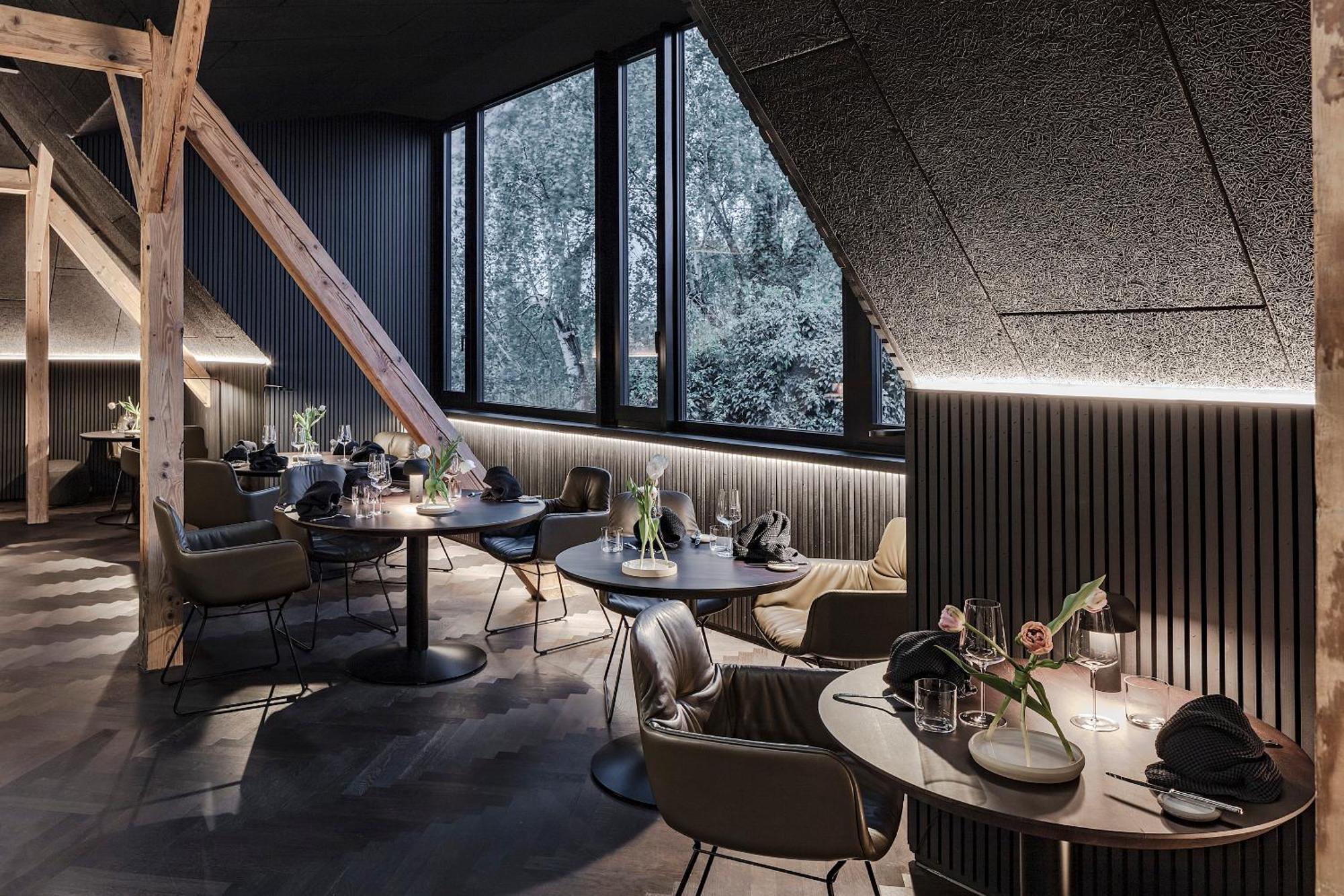 Lukas Kapeller Hotel Und Restaurant シュタイアー エクステリア 写真