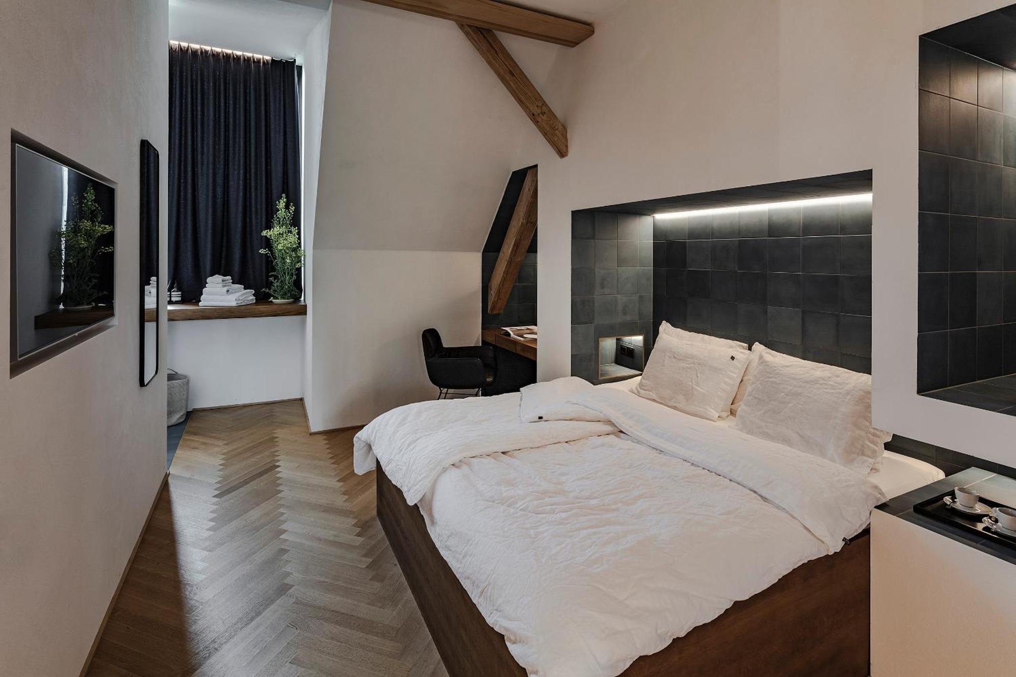 Lukas Kapeller Hotel Und Restaurant シュタイアー エクステリア 写真